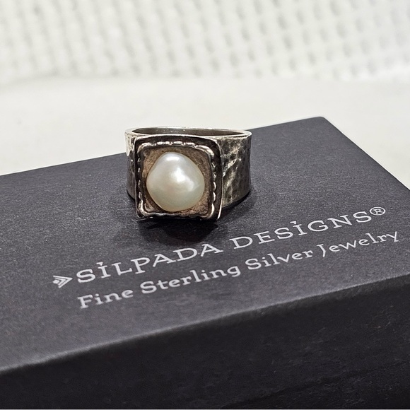 Silpada Jewelry - Silpada Rustic 925 Hammered Silver Pearl Ring Size 6